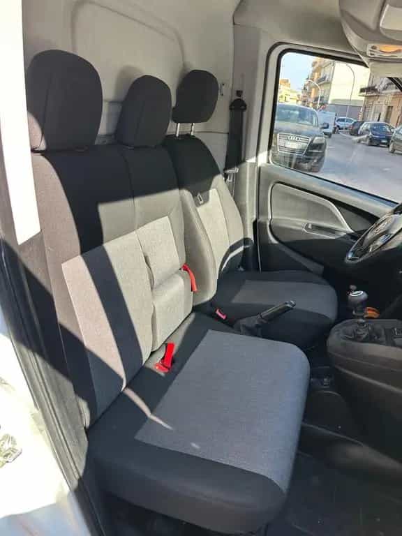 Fiat Other Doblo Doblò 1.6 MJT 105CV Cargo Maxi Lamier 05/2018-photo-6