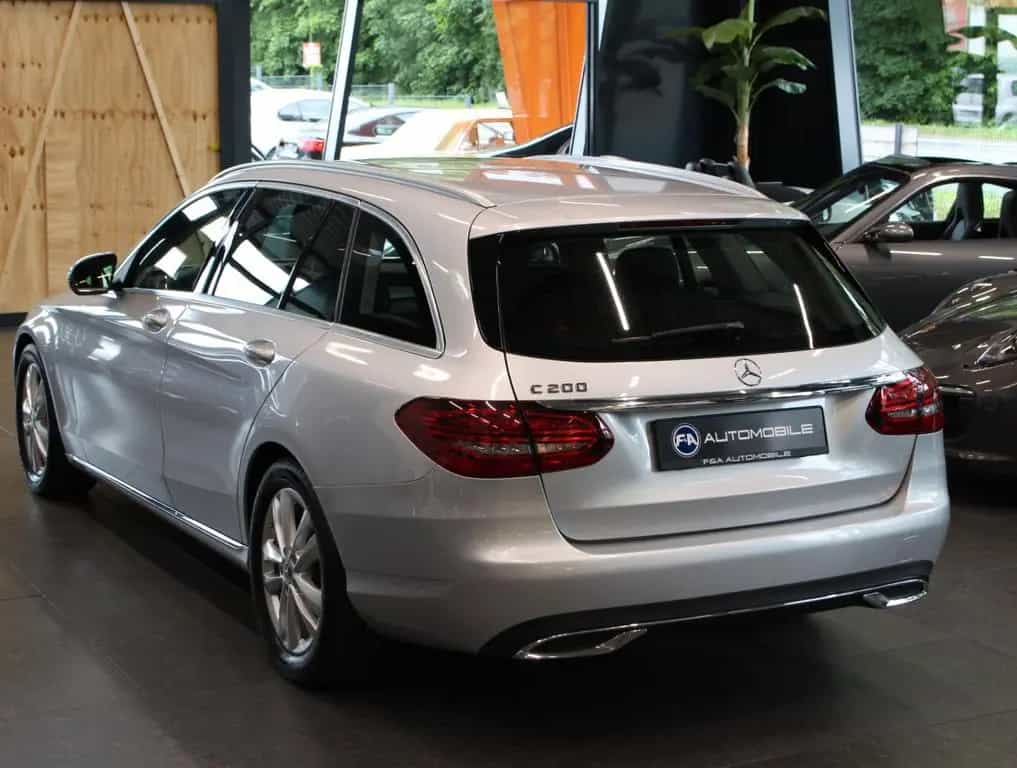 Mercedes-Benz C 200 T Avantgarde Distronic*elekt. AHK*LED 07/2018-photo-3