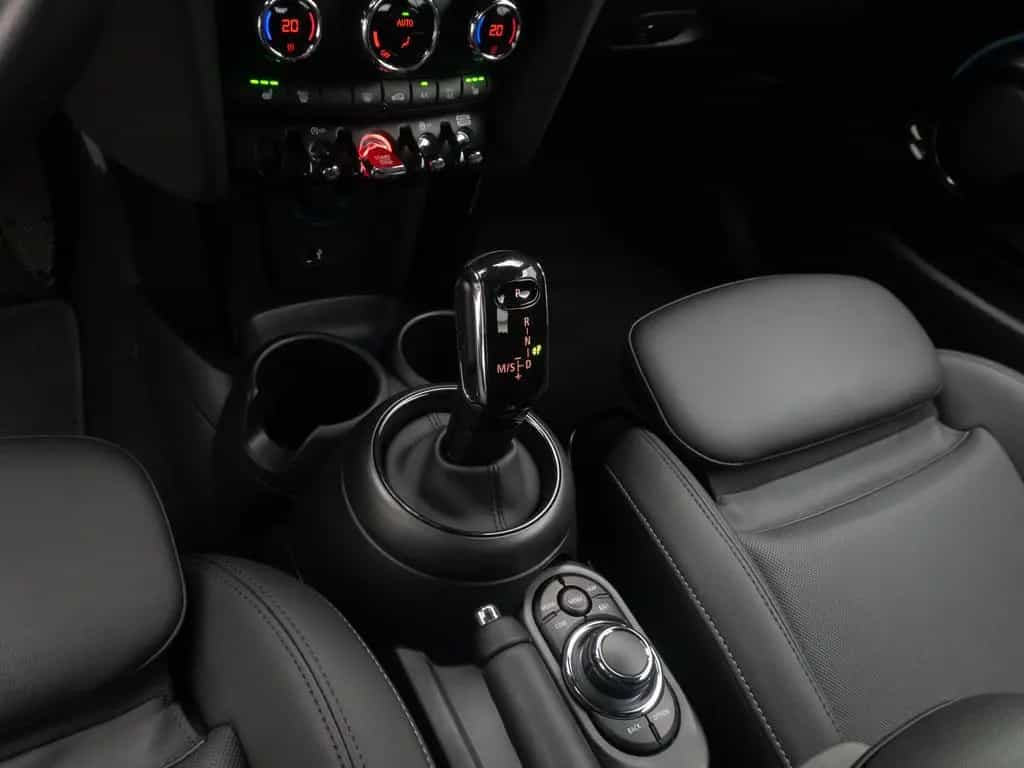 MINI Cooper Cabrio Trim DAB Leder Sportsitz Komfort 02/2023-photo-21