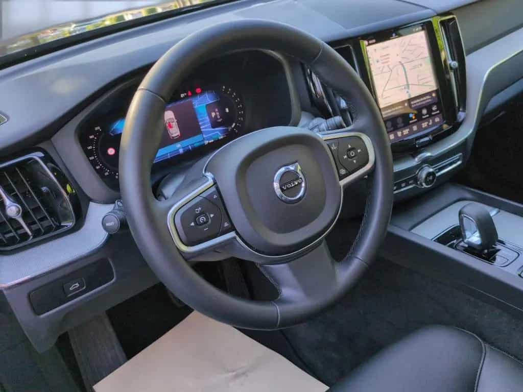 Volvo XC60 XC 60 Core 2WD 03/2024-photo-13