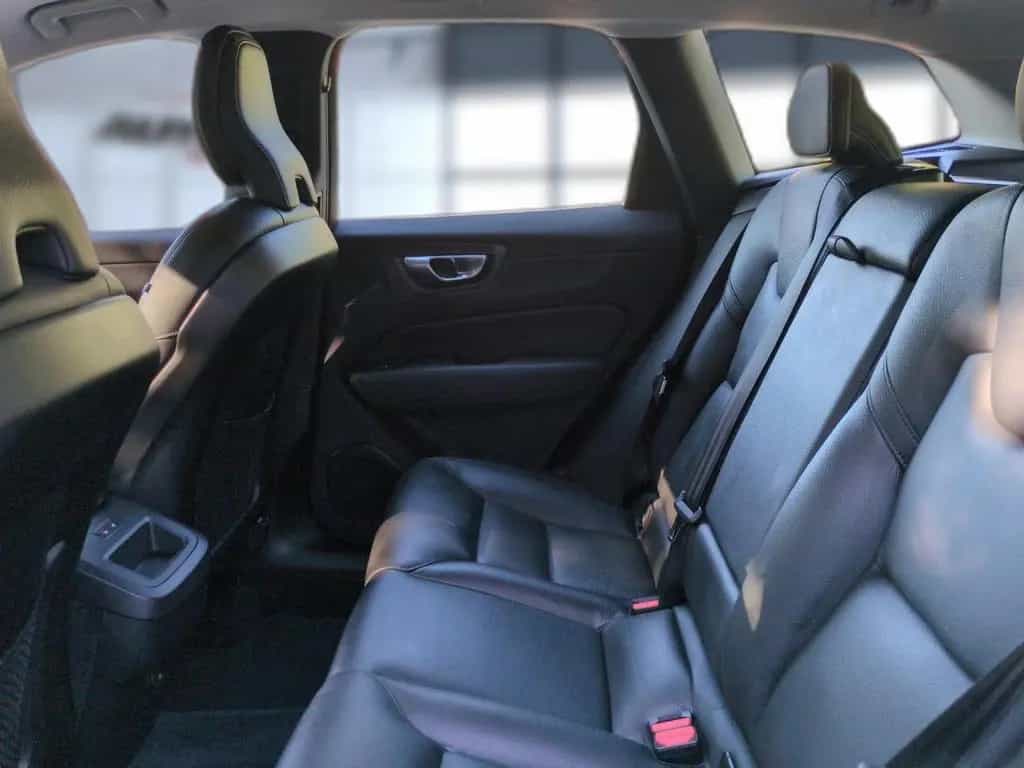 Volvo XC60 XC 60 Core 2WD 03/2024-photo-17