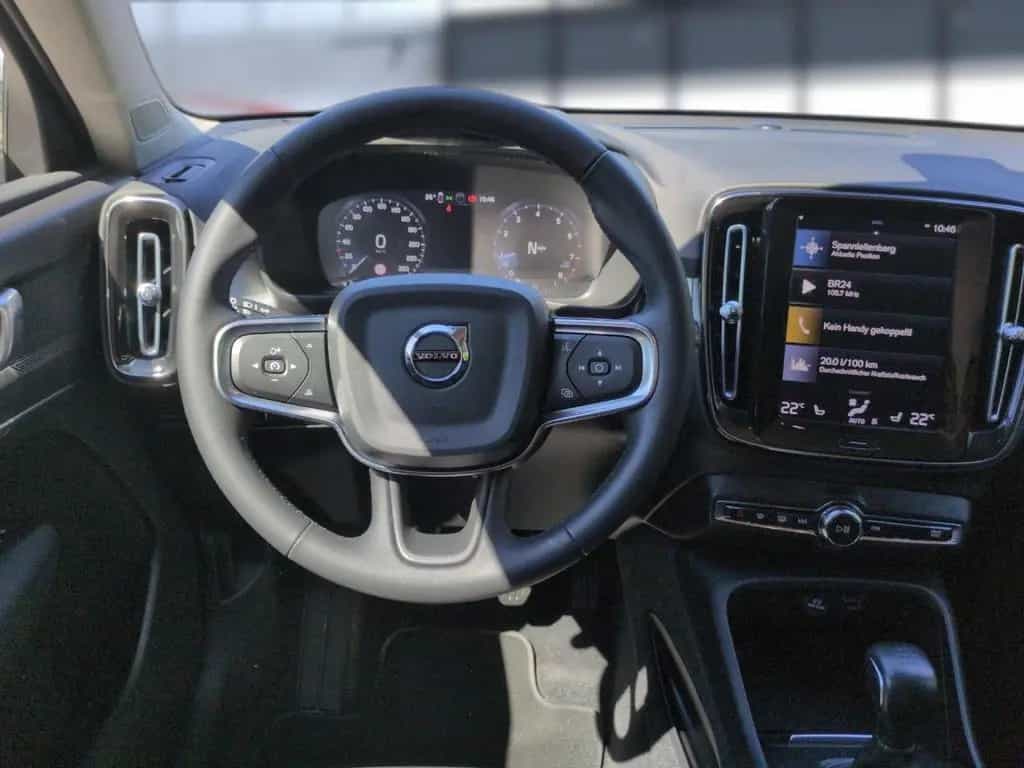Volvo XC40 T2 Momentum Pro 2WD Bluetooth Navi LED 05/2022-photo-19