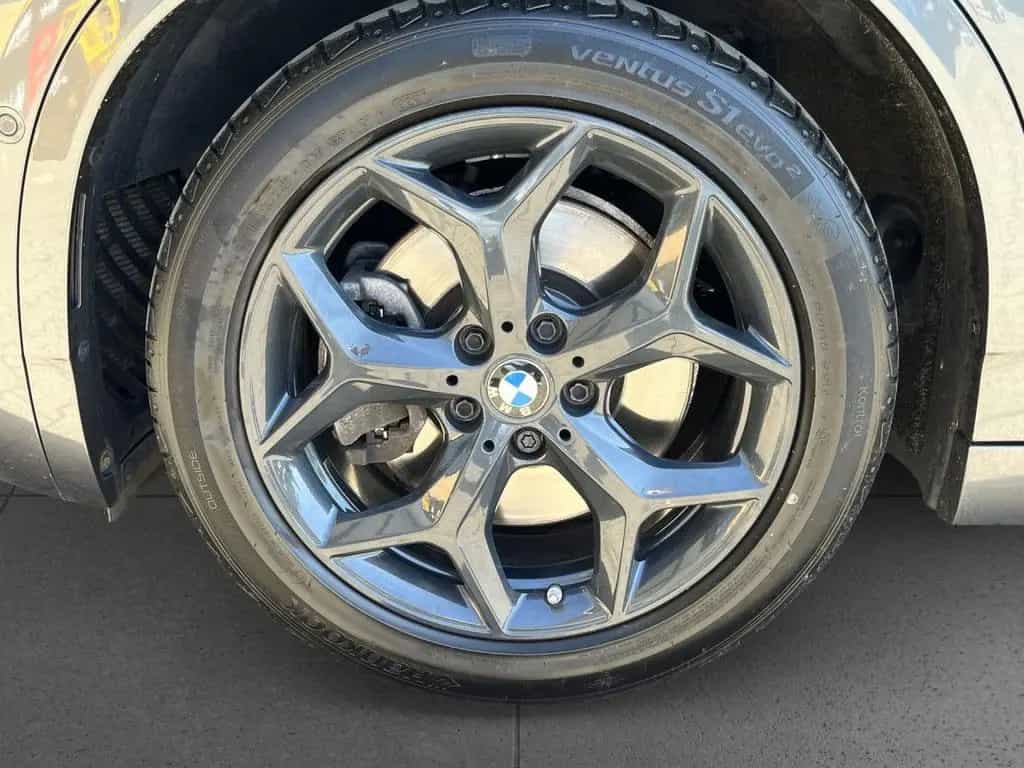 BMW X2 sDrive 20i M Sport Navi+ HUD HIFI DAB AHK 18" 12/2020-photo-16