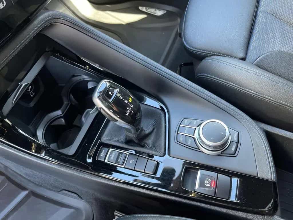BMW X2 sDrive 20i M Sport Navi+ HUD HIFI DAB AHK 18" 12/2020-photo-8