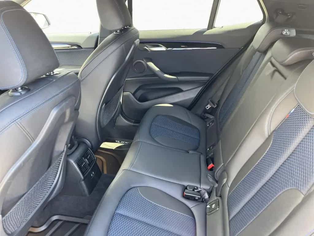 BMW X2 sDrive 20i M Sport Navi+ HUD HIFI DAB AHK 18" 12/2020-photo-9