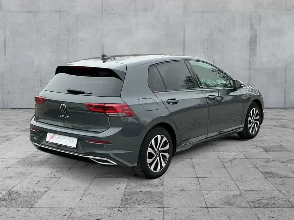 Volkswagen Golf VIII 1.5 TSI ACTIVE 5JG+LEDplus+NAVI+AHK 11/2022-photo-5