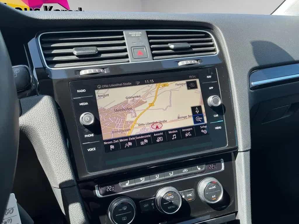 Volkswagen Golf VII 1.5 TSI DSG Highline R-LINE EXT., NAVI 09/2019-photo-15