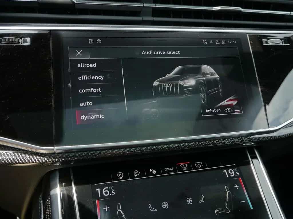 Audi SQ7 Pano*7Sitze*AHK*Stand*HuD*S-Sitze*Air*360° 02/2022-photo-20