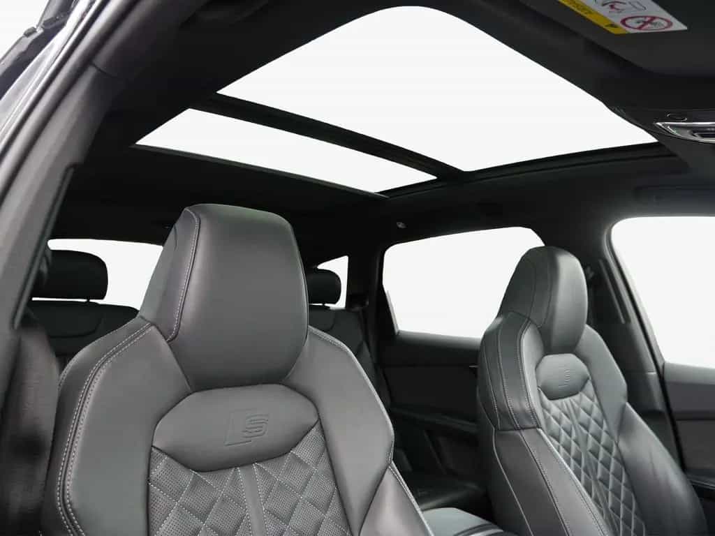 Audi SQ7 Pano*7Sitze*AHK*Stand*HuD*S-Sitze*Air*360° 02/2022-photo-9