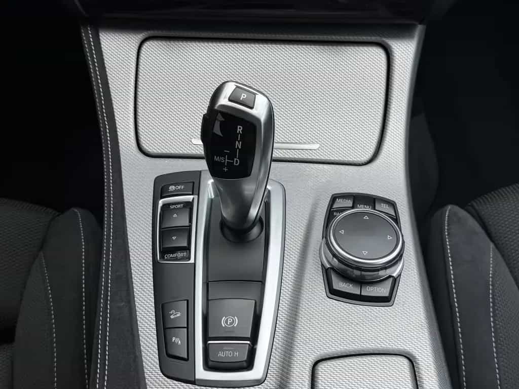 BMW 520 D xDrive M-Sportpaket Xenon Navi Ambiente 06/2016-photo-18