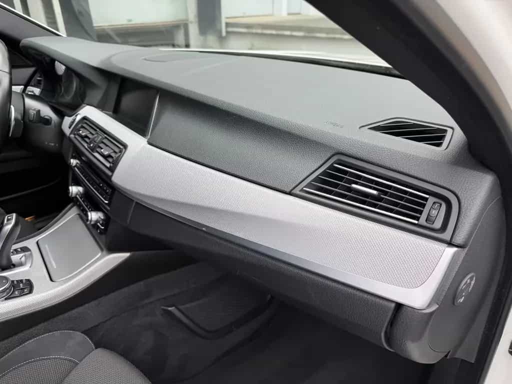 BMW 520 D xDrive M-Sportpaket Xenon Navi Ambiente 06/2016-photo-19
