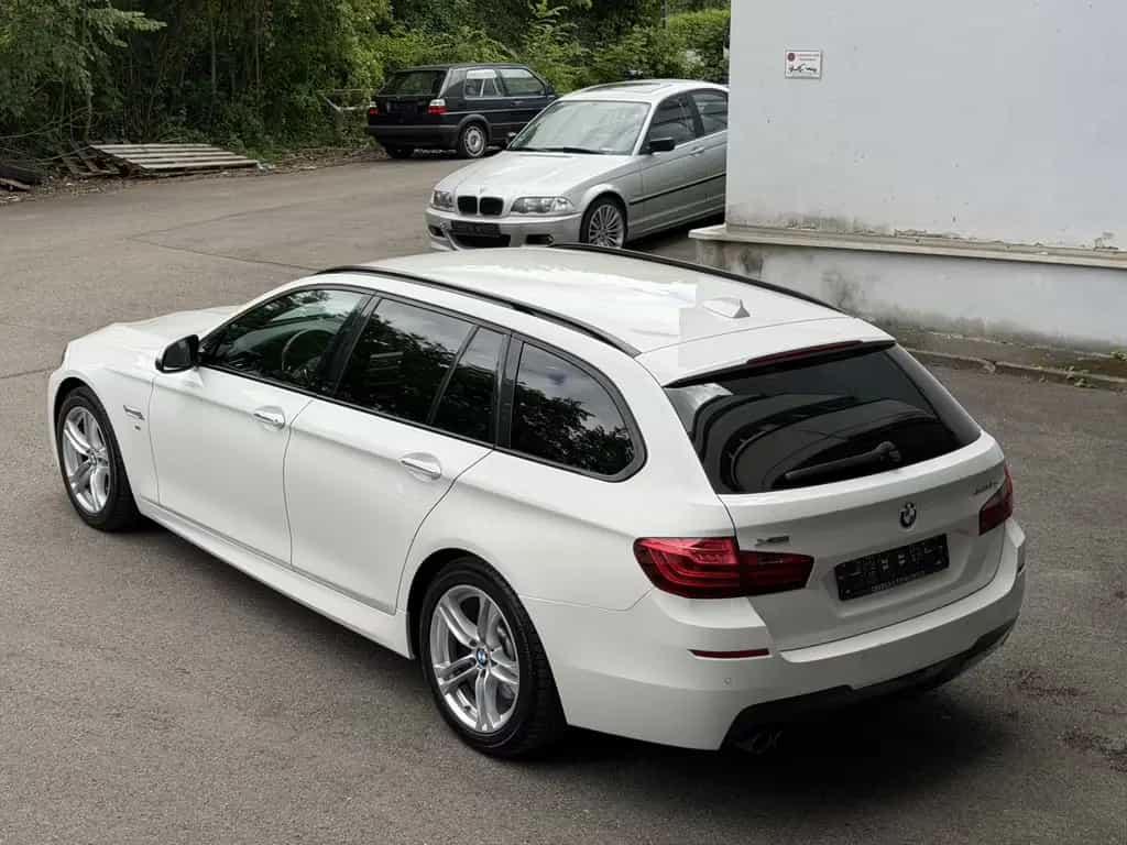 BMW 520 D xDrive M-Sportpaket Xenon Navi Ambiente 06/2016-photo-3