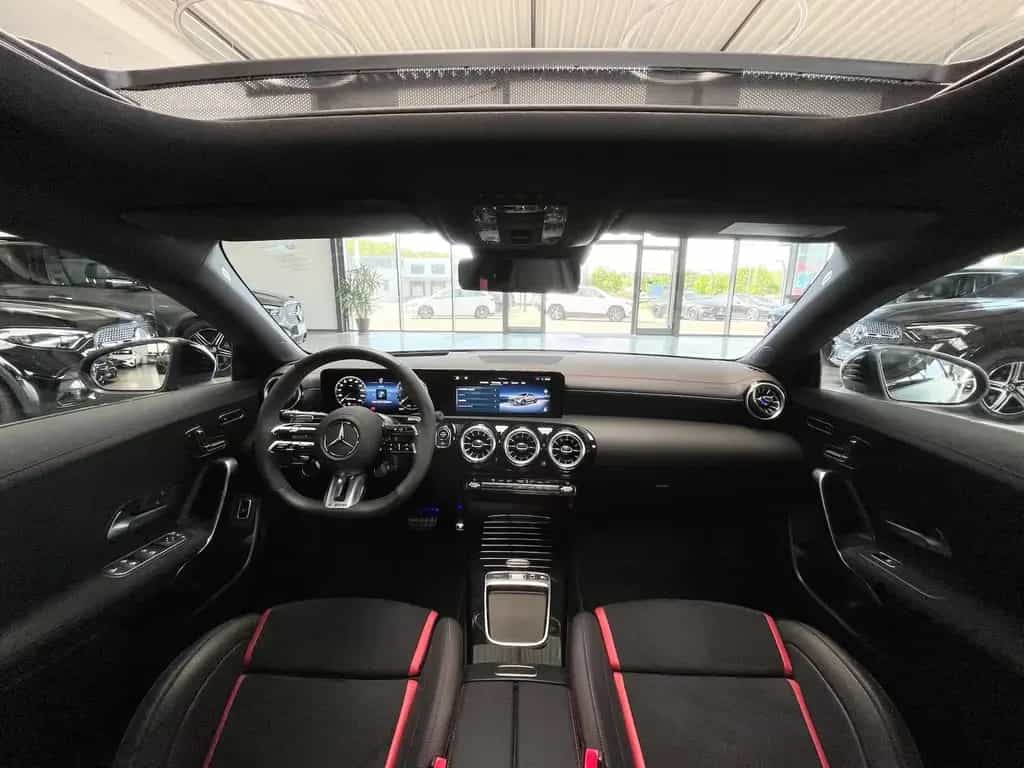 Mercedes-Benz CLA 35 AMG 4M Airodynamik Pano Headup Memory Mul 08/2025-photo-14