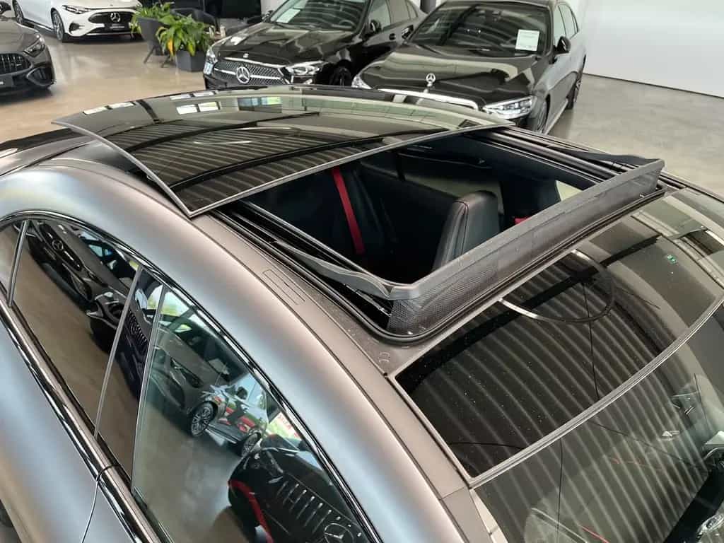 Mercedes-Benz CLA 35 AMG 4M Airodynamik Pano Headup Memory Mul 08/2025-photo-24