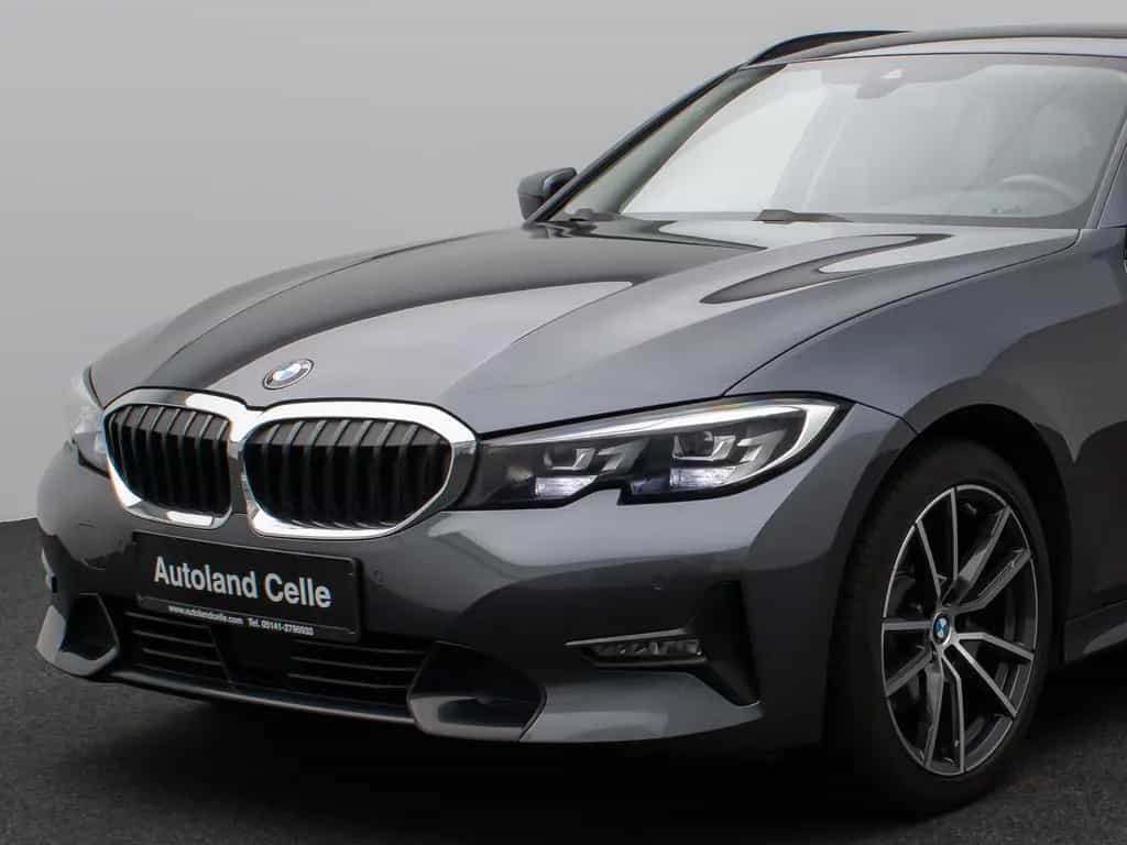 BMW 320 d xD  Sport Line Panorama DAB H/K Stop&Go AHK 03/2021-photo-16