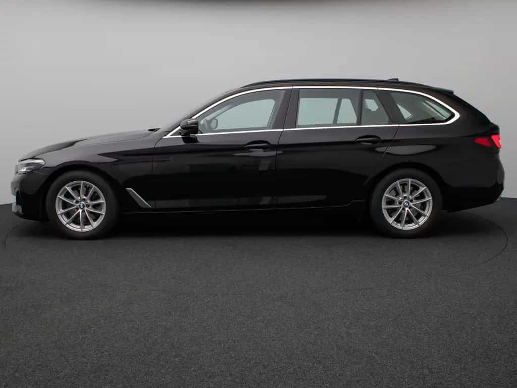 BMW 520 d xD Kamera HUD DAB 4xKlima Sport Leder Alarm 03/2023-photo-10