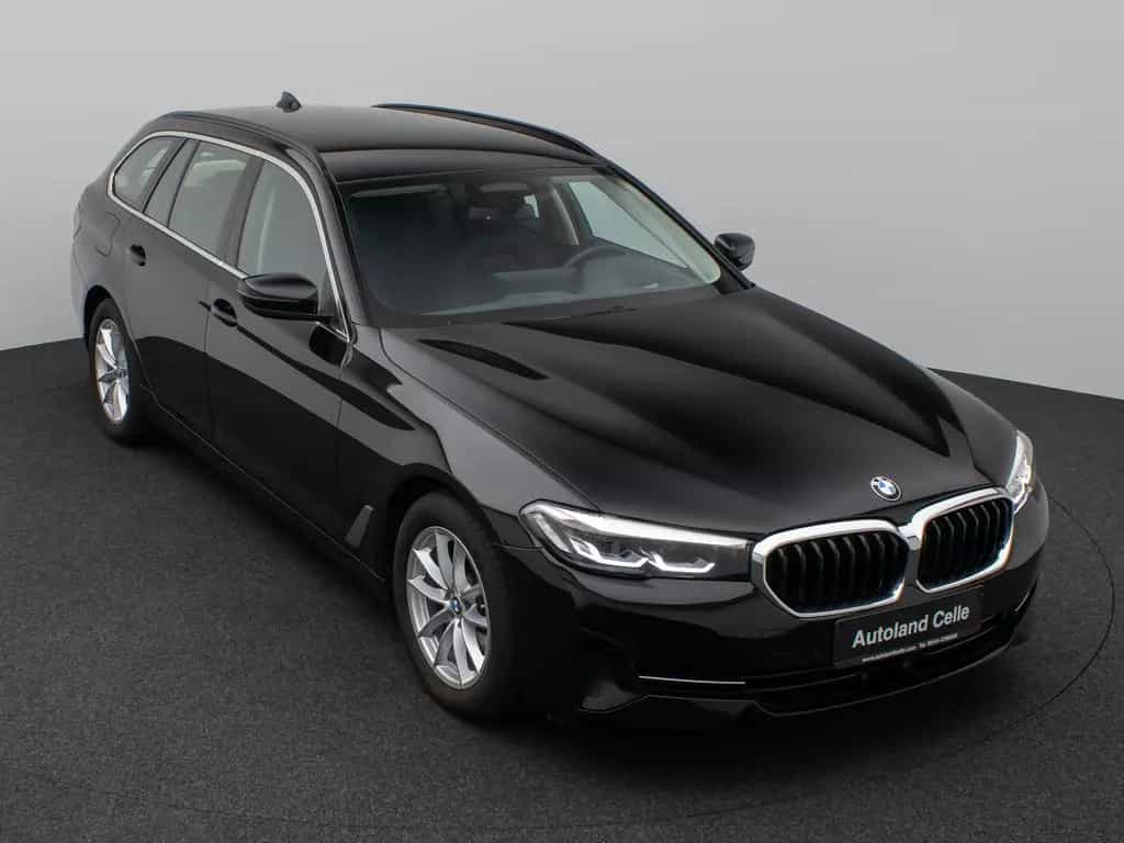 BMW 520 d xD Kamera HUD DAB 4xKlima Sport Leder Alarm 03/2023-photo-2