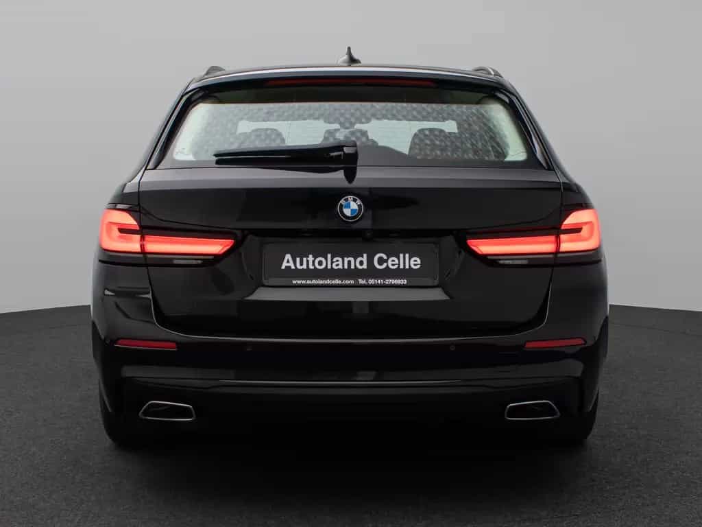 BMW 520 d xD Kamera HUD DAB 4xKlima Sport Leder Alarm 03/2023-photo-7