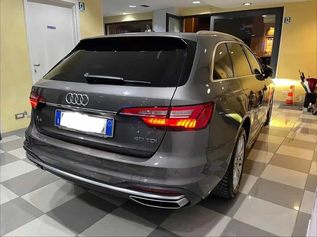 Audi A4 40 TDI S tronic Business 12/2019-photo-3