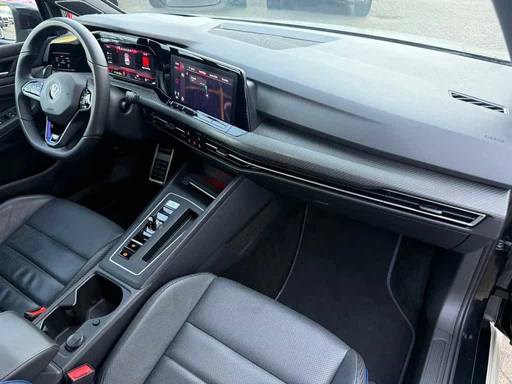 Volkswagen Golf VIII Lim. R 4Motion*ACC*Harmann Kardon*Akra 06/2022-photo-11