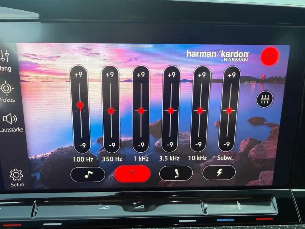 Volkswagen Golf VIII Lim. R 4Motion*ACC*Harmann Kardon*Akra 06/2022-photo-21