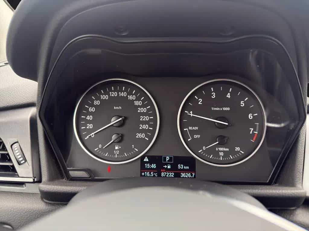 BMW 218 Active Tourer"Garantie-TÜV/ServiceNEU"2.Hd 03/2016-photo-24
