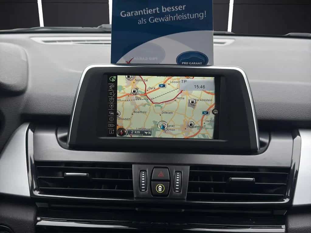 BMW 218 Active Tourer"Garantie-TÜV/ServiceNEU"2.Hd 03/2016-photo-27