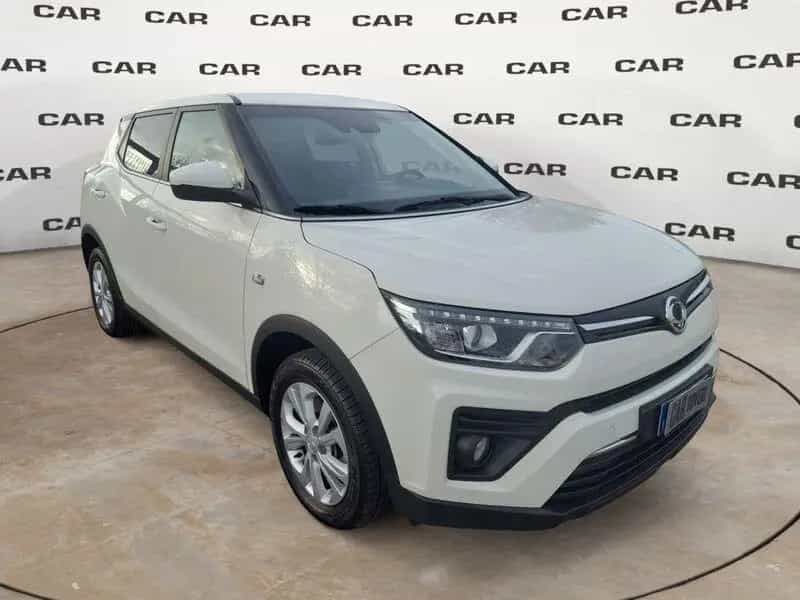 Ssangyong Tivoli SsangYong Tivoli 1.6 diesel 2WD 03/2021-photo-0