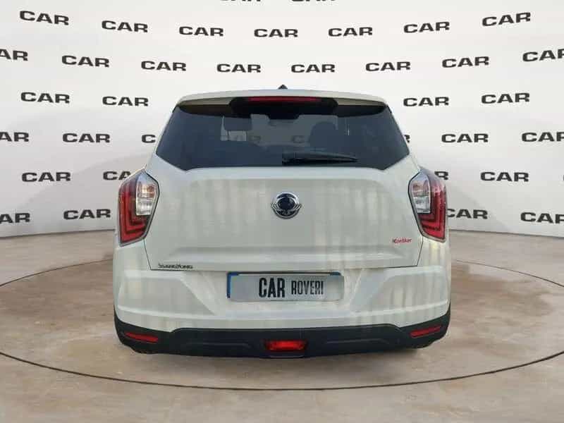Ssangyong Tivoli SsangYong Tivoli 1.6 diesel 2WD 03/2021-photo-4