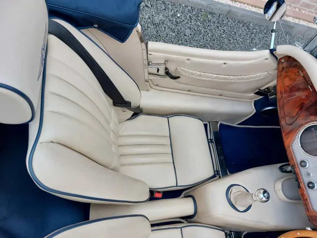 Morgan Roadster 3.7, sehr gepflegt, extrem viele Extras 07/2012-photo-9