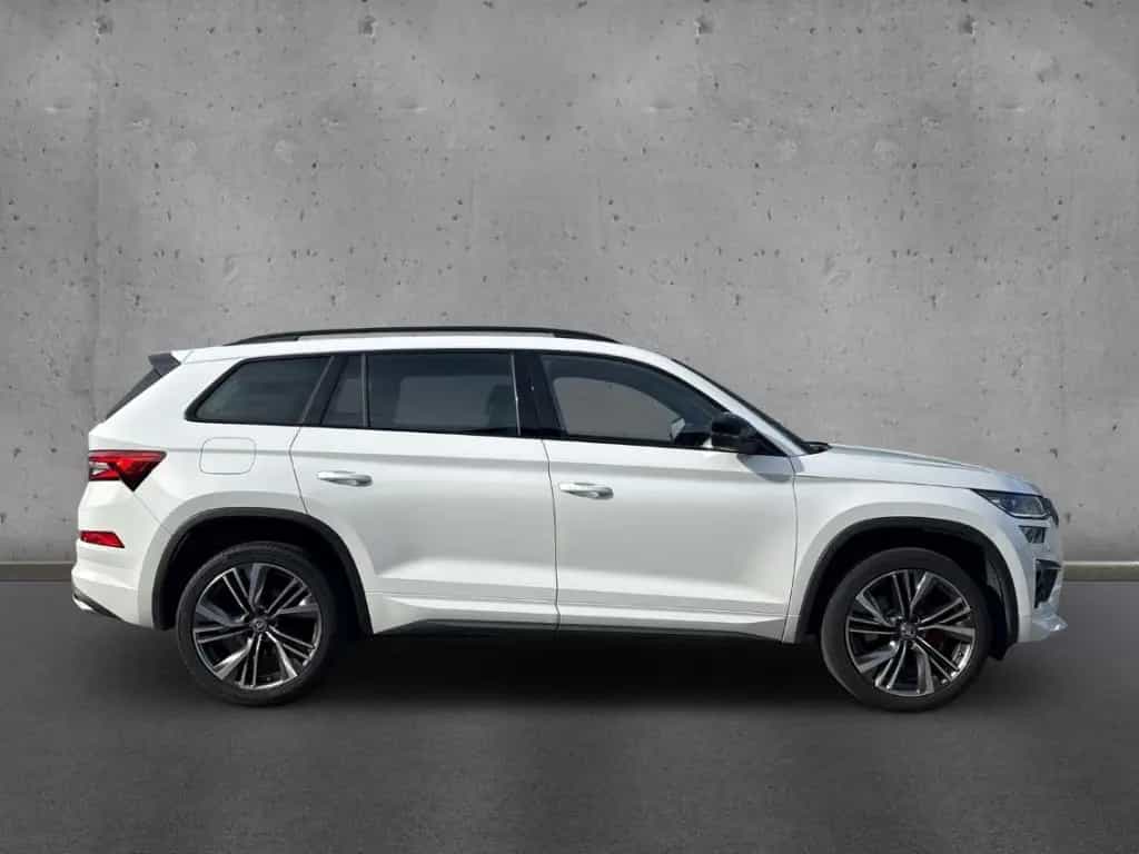 Skoda Kodiaq RS 2.0 TSI 4x4 AHK LED NAV SHZ PDC Pano A 12/2022-photo-4