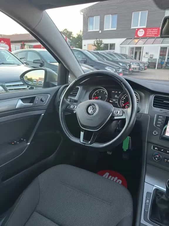 Volkswagen Golf VII 1.2TSI Lim. Comfortline*NAVI*SHZ*BCM*BT 11/2013-photo-21