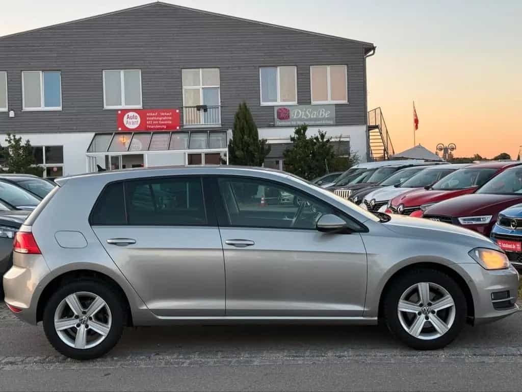 Volkswagen Golf VII 1.2TSI Lim. Comfortline*NAVI*SHZ*BCM*BT 11/2013-photo-3