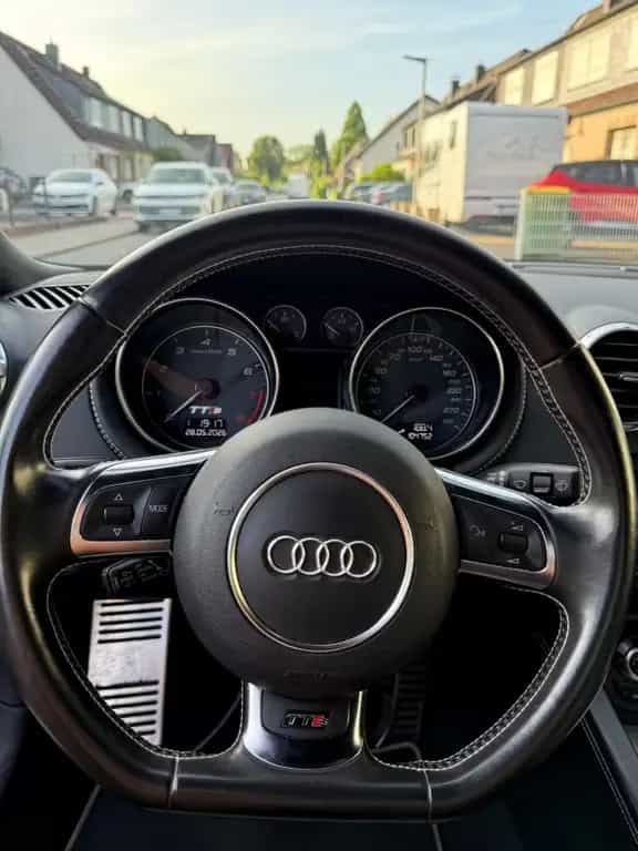 Audi TTS Coupe 2.0 TFSI quattro - 01/2014-photo-4