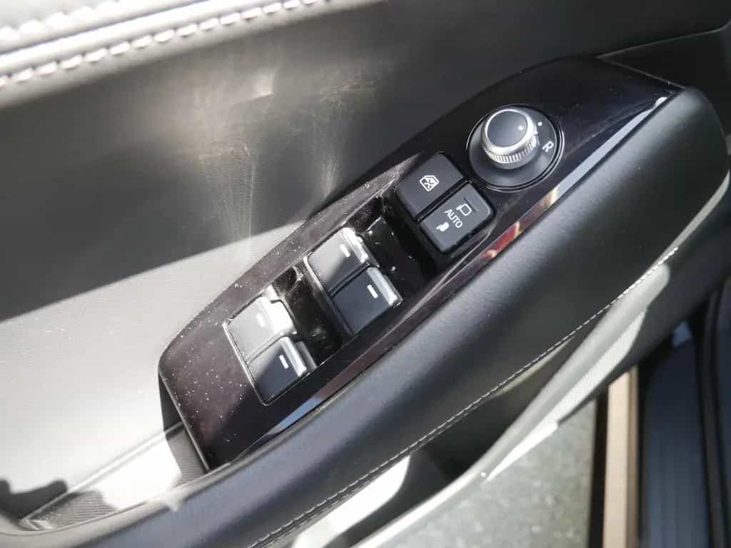 Mazda 6 Kombi SKYACTIV-G 165 Center-Line HUD LED 360° 12/2024-photo-9