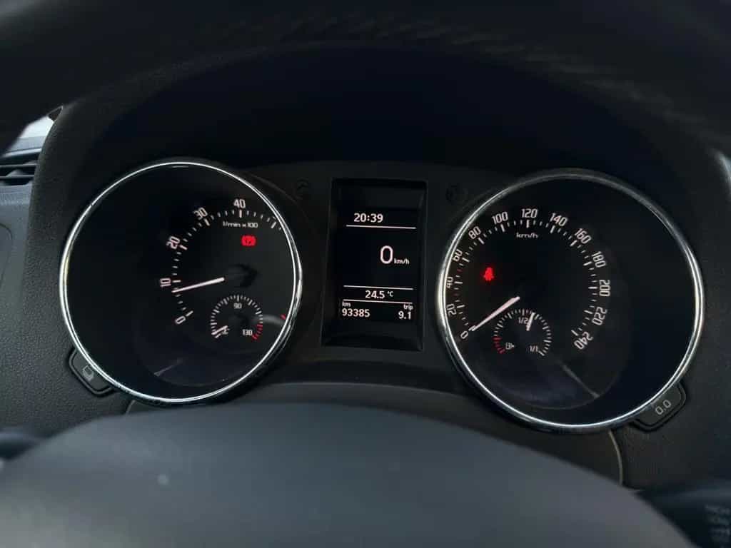 Skoda Yeti Cool Edition Outdoor*Garantie-ServiceNEU* 02/2016-photo-25