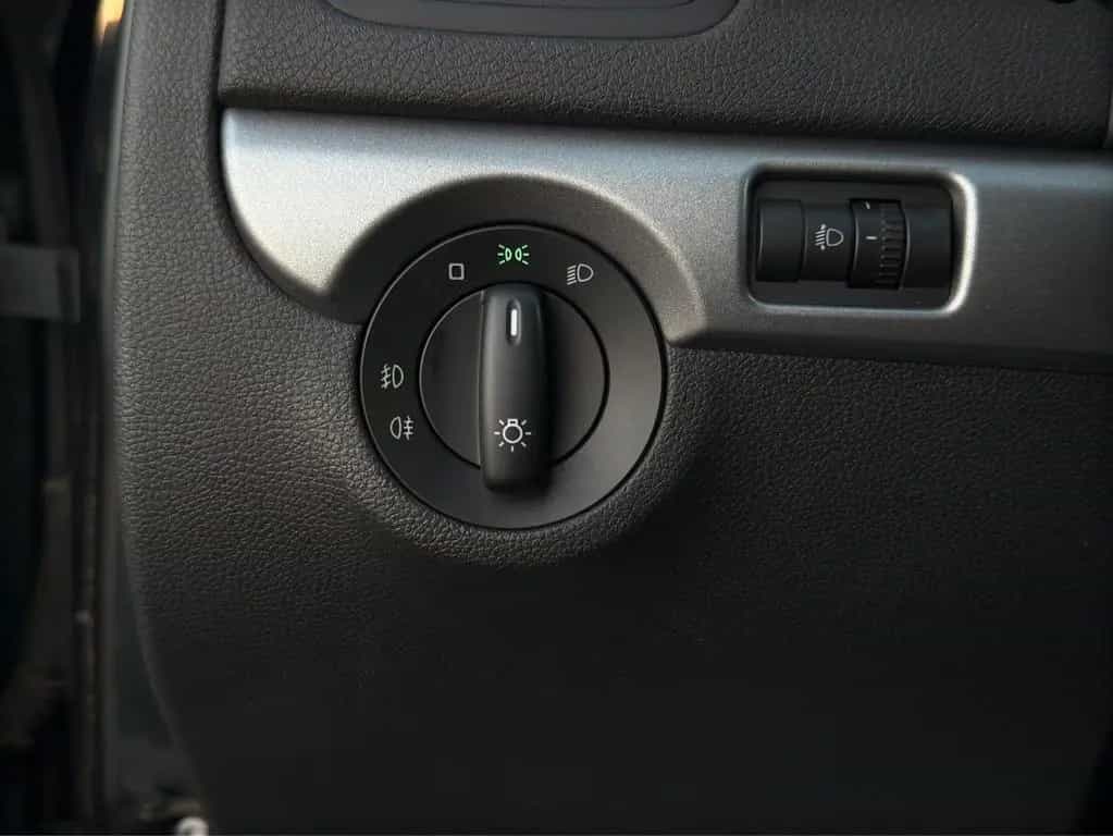 Skoda Yeti Cool Edition Outdoor*Garantie-ServiceNEU* 02/2016-photo-38