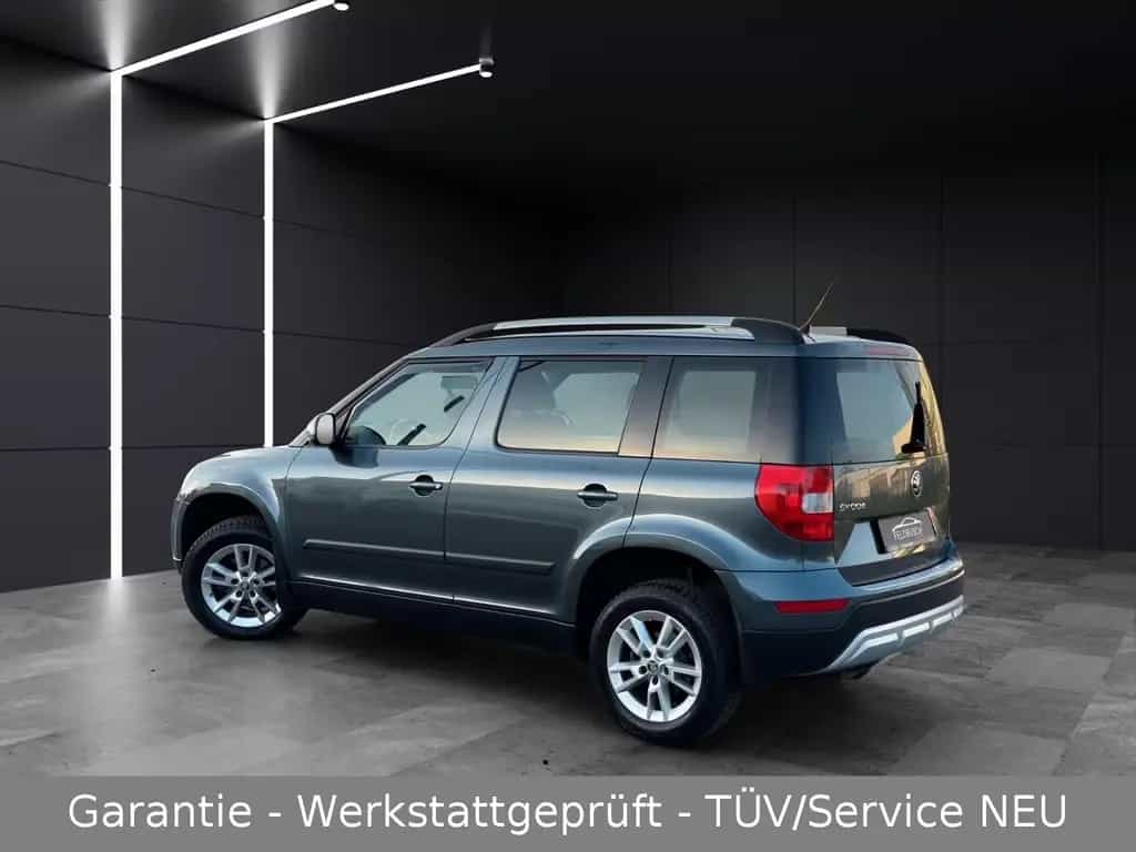 Skoda Yeti Cool Edition Outdoor*Garantie-ServiceNEU* 02/2016-photo-8