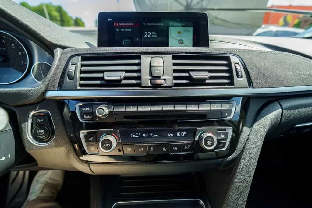 BMW 440 i Coupé/M-Performance/Led/H&K/Leder/Navi/20-Z 07/2018-photo-33