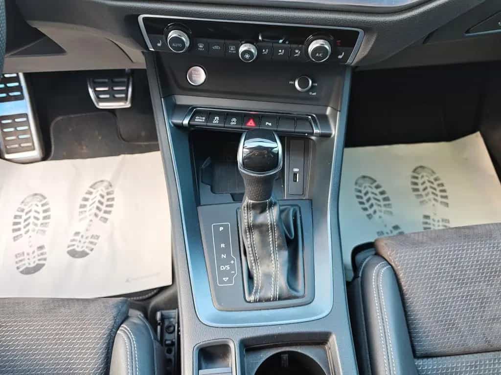 Audi Q3 45 TFSI quattro S line 06/2019-photo-27