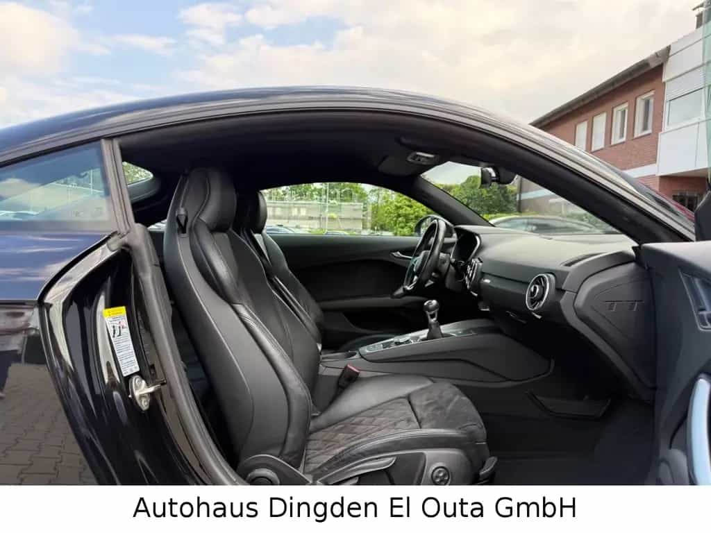 Audi TT Coupe 2.0 TFSI 02/2015-photo-15