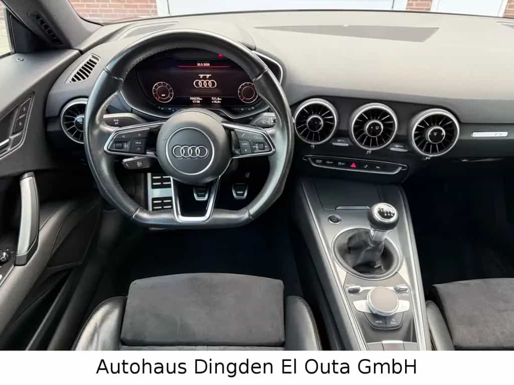 Audi TT Coupe 2.0 TFSI 02/2015-photo-21