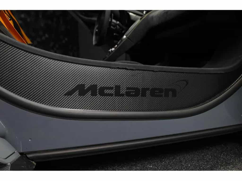McLaren 675LT Spider Chicane Grey - 1 of 500 01/2017-photo-21