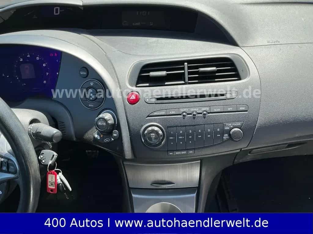 Honda Civic 1.8 Comfort 12/2011-photo-12