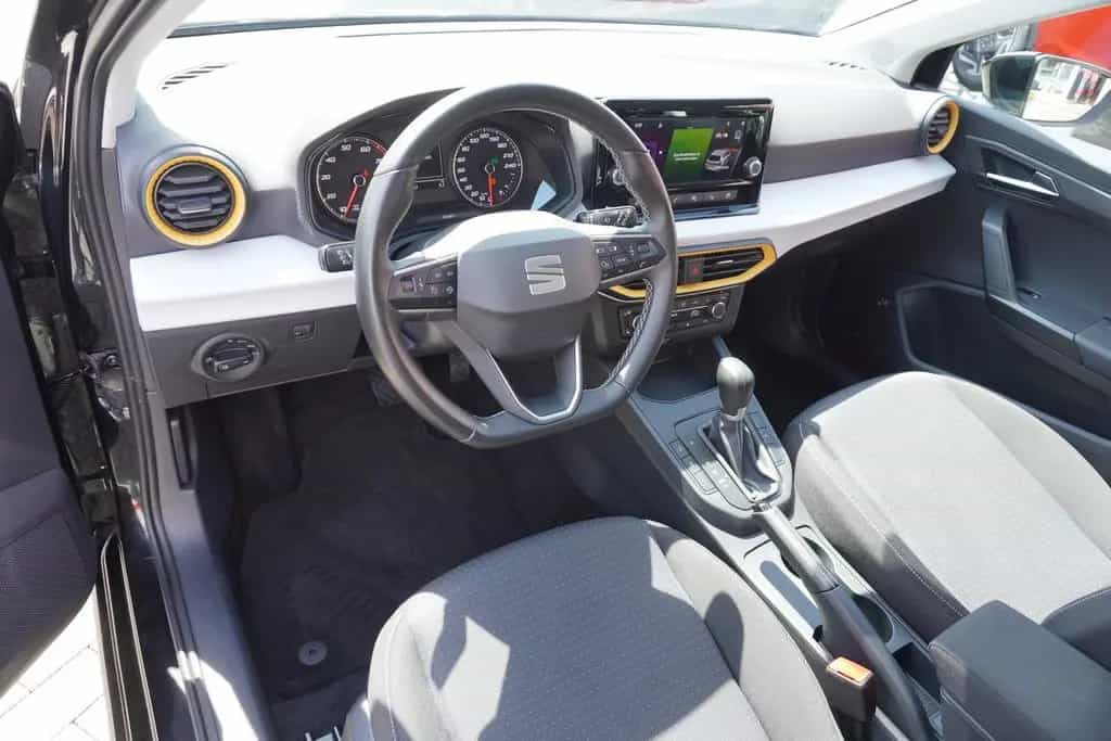 Seat Ibiza 1.0 TSI DSG Style Beats LED FullLink DAB 03/2022-photo-10