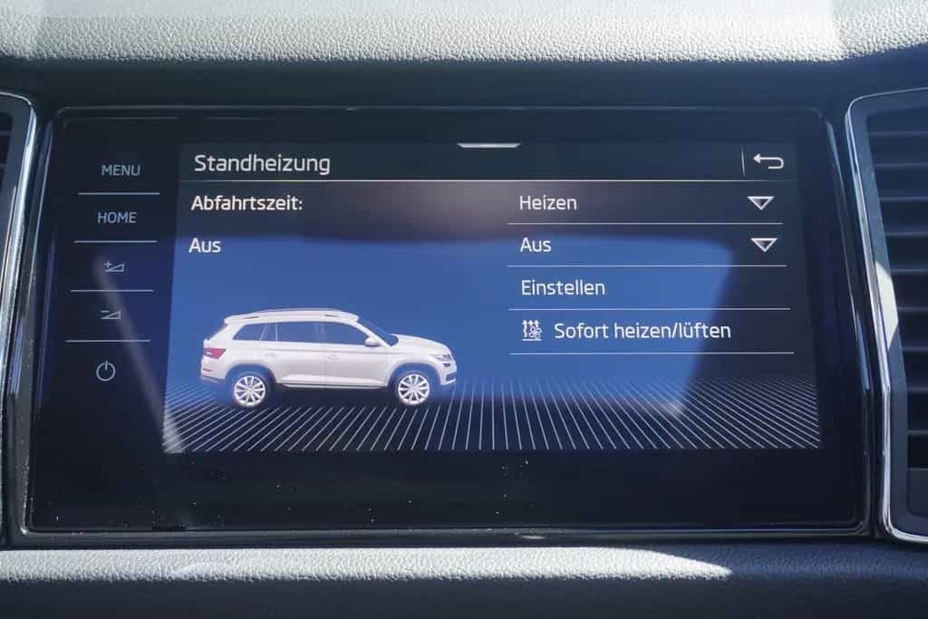 Skoda Kodiaq 2.0 Style 4x4 Navi Panorama Standheizung 03/2021-photo-12