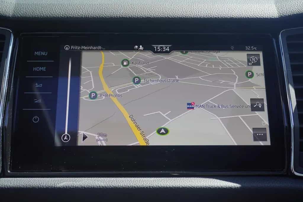 Skoda Kodiaq 2.0 Style 4x4 Navi Panorama Standheizung 03/2021-photo-15