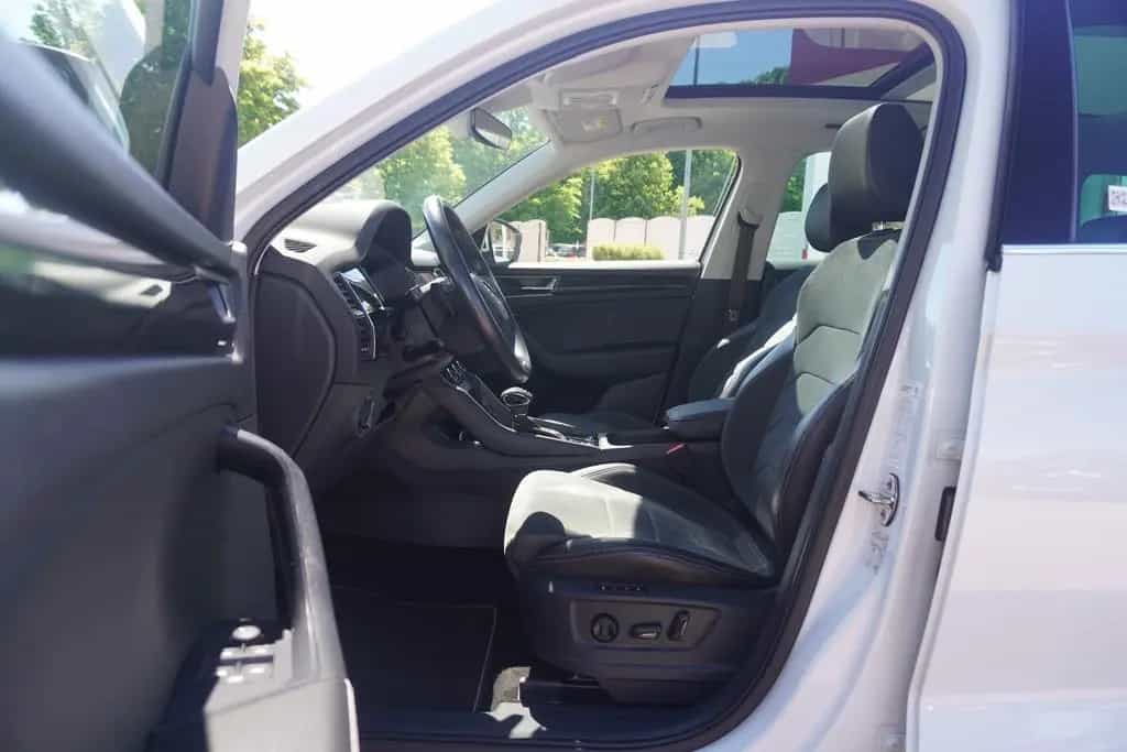 Skoda Kodiaq 2.0 Style 4x4 Navi Panorama Standheizung 03/2021-photo-33
