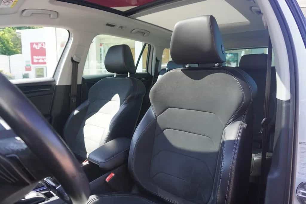 Skoda Kodiaq 2.0 Style 4x4 Navi Panorama Standheizung 03/2021-photo-34