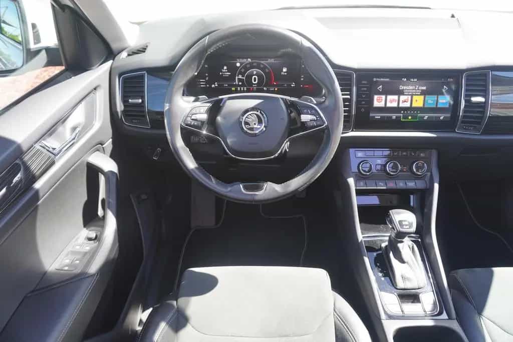 Skoda Kodiaq 2.0 Style 4x4 Navi Panorama Standheizung 03/2021-photo-8